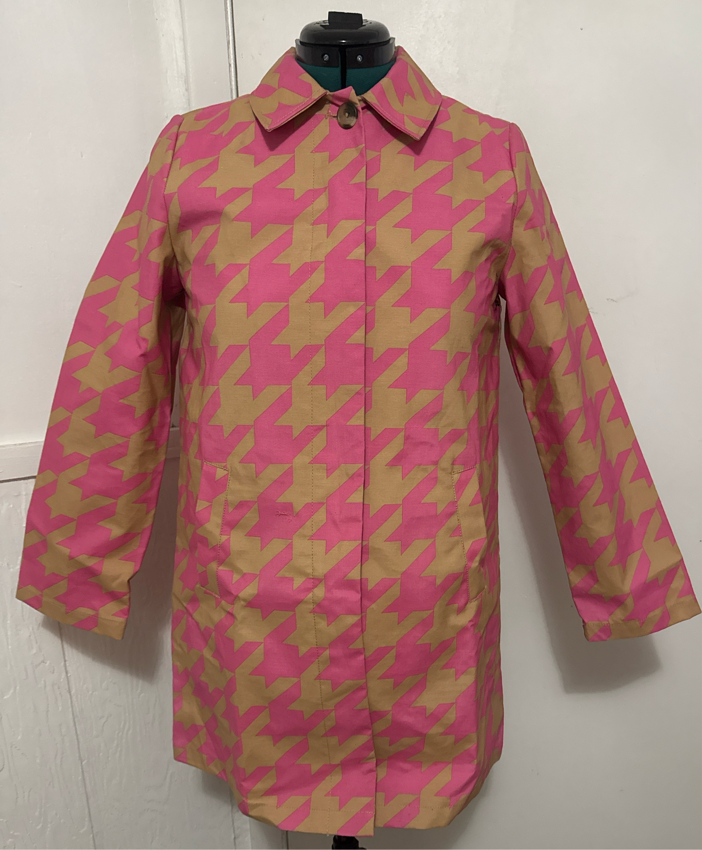 Isaac Mizrahi Pink and Tan rain jacket Sz S