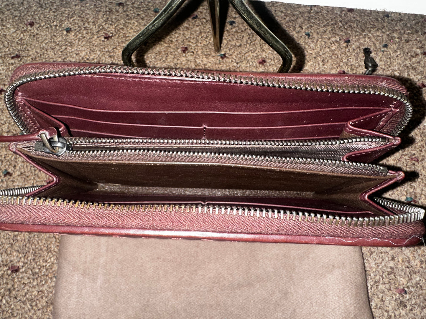 Bottega zipper wallet