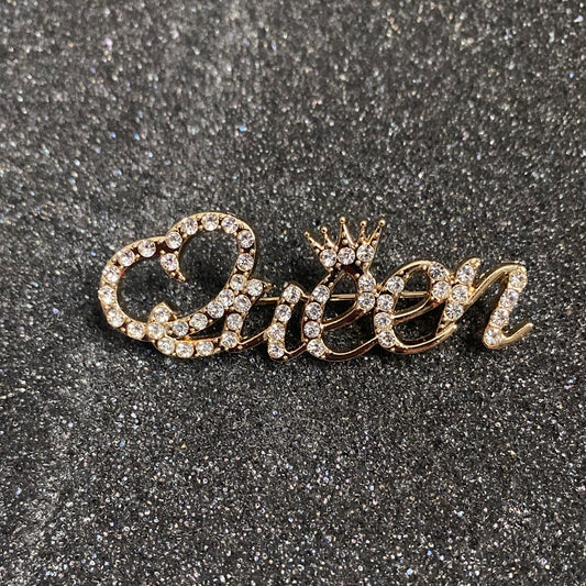 0423 "QUEEN" BROOCH