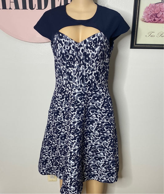 KAY UNGER BLUE JACQUARD TEXTURED FLORAL PRINT FIT AND FLARE EVENING/COCKTAIL DRESS WITH POCKETS SZ 10