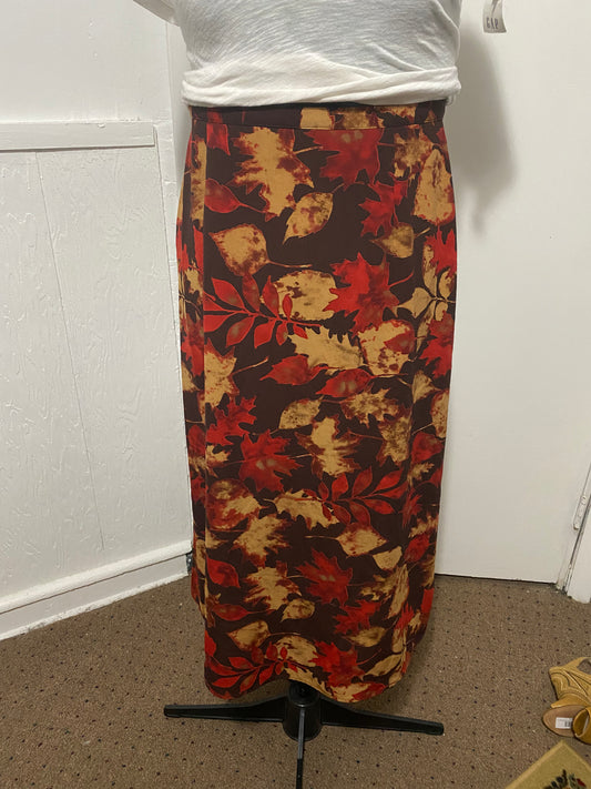 033021 Dressbarn brown floral skirt Sz 12